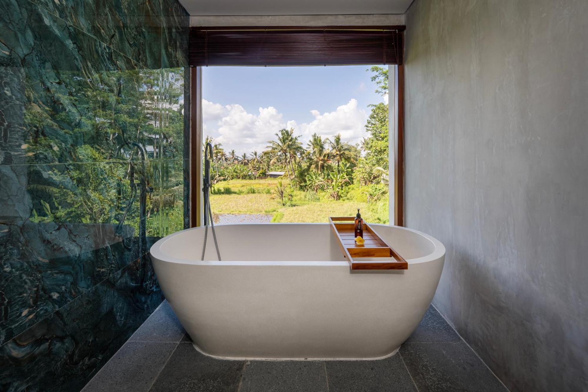 Hotel Emana Akatara 4*
